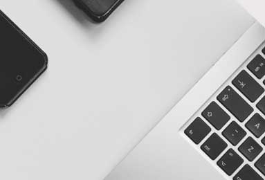 曼联老板称英国已被“移民殖民”，引发多方谴责